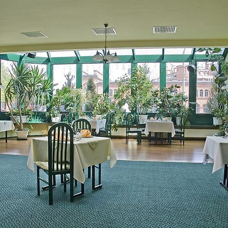 Hotel Dorrian Posen Exterior foto